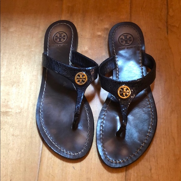 Tory Burch Shoes - Tory Burch flip flop Sandal